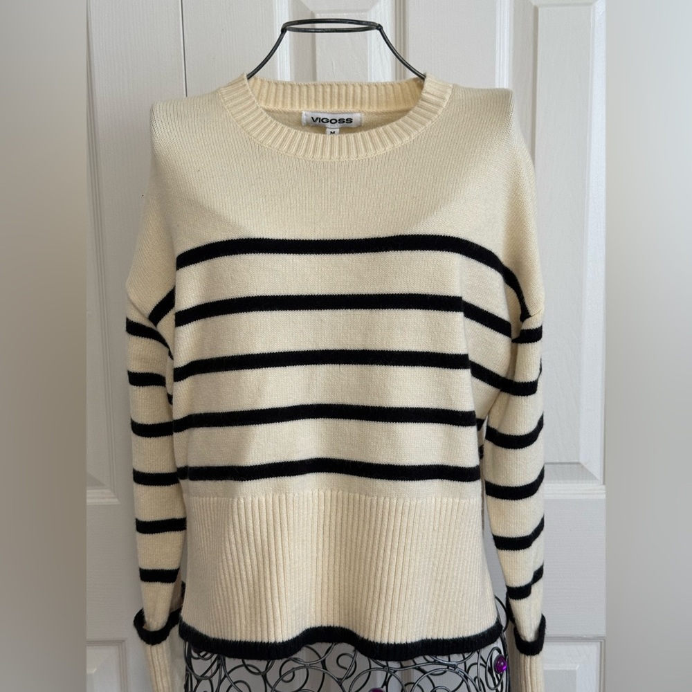 NWT- Vigoss Women's super soft, Cream and Black Striped Sweater. M